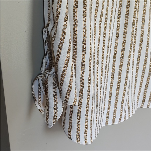 Michael Kors Chainlink Logo Cream/Gold V-neck Top - Picture 2 of 8